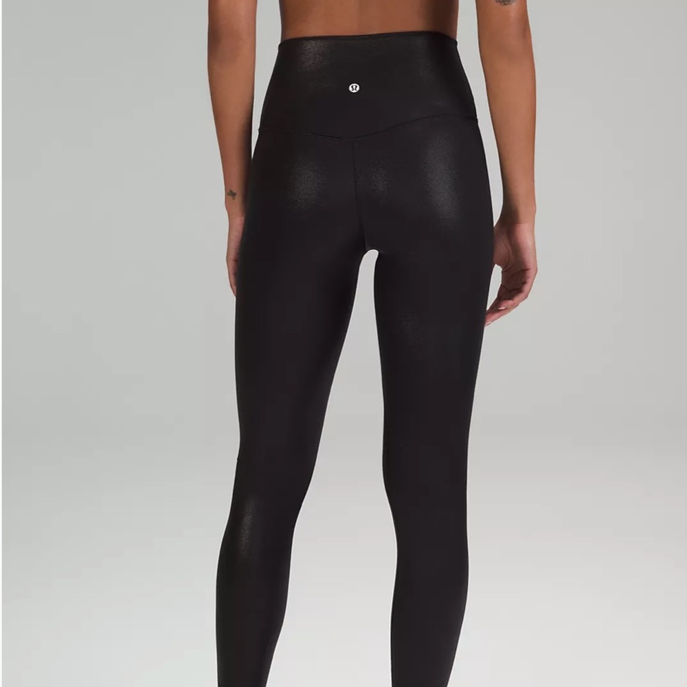 Size 4, lululemon Align™ High-Rise Pant 25" 
Shine leggings